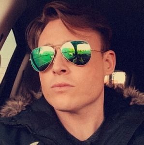 Meet your Posher, Garrett